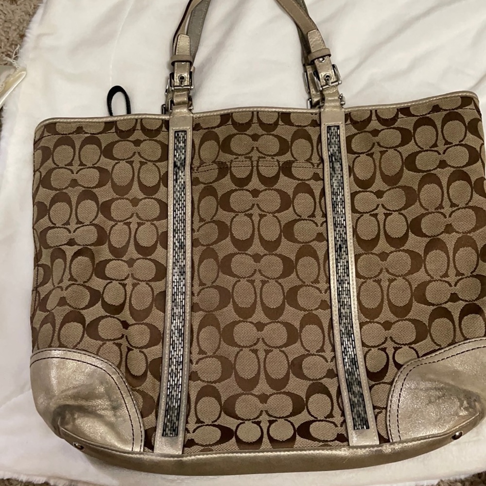 Large Coach shoulder bag